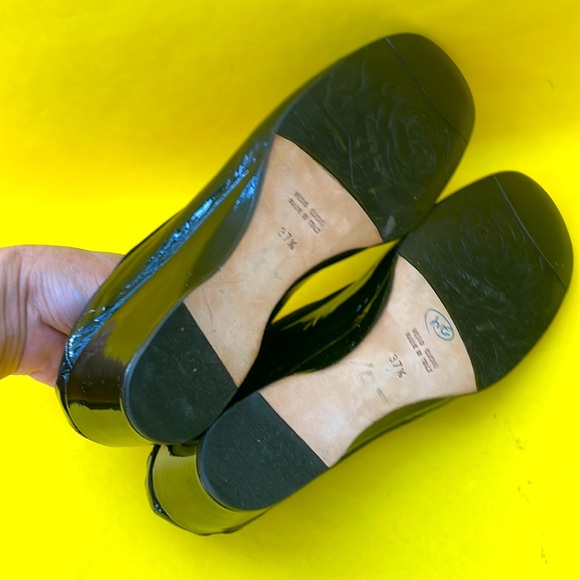 Black Taryn Rose patent leather wedges - Picture 8 of 8